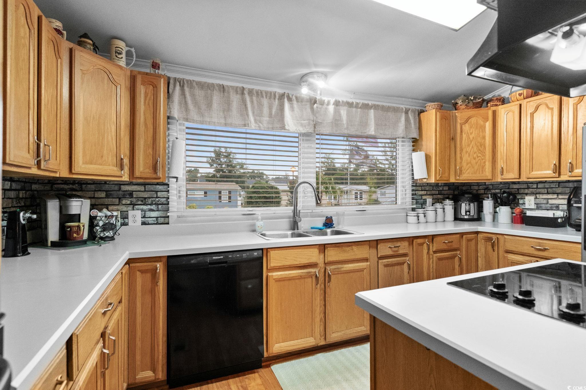 875 S Marlin Circle