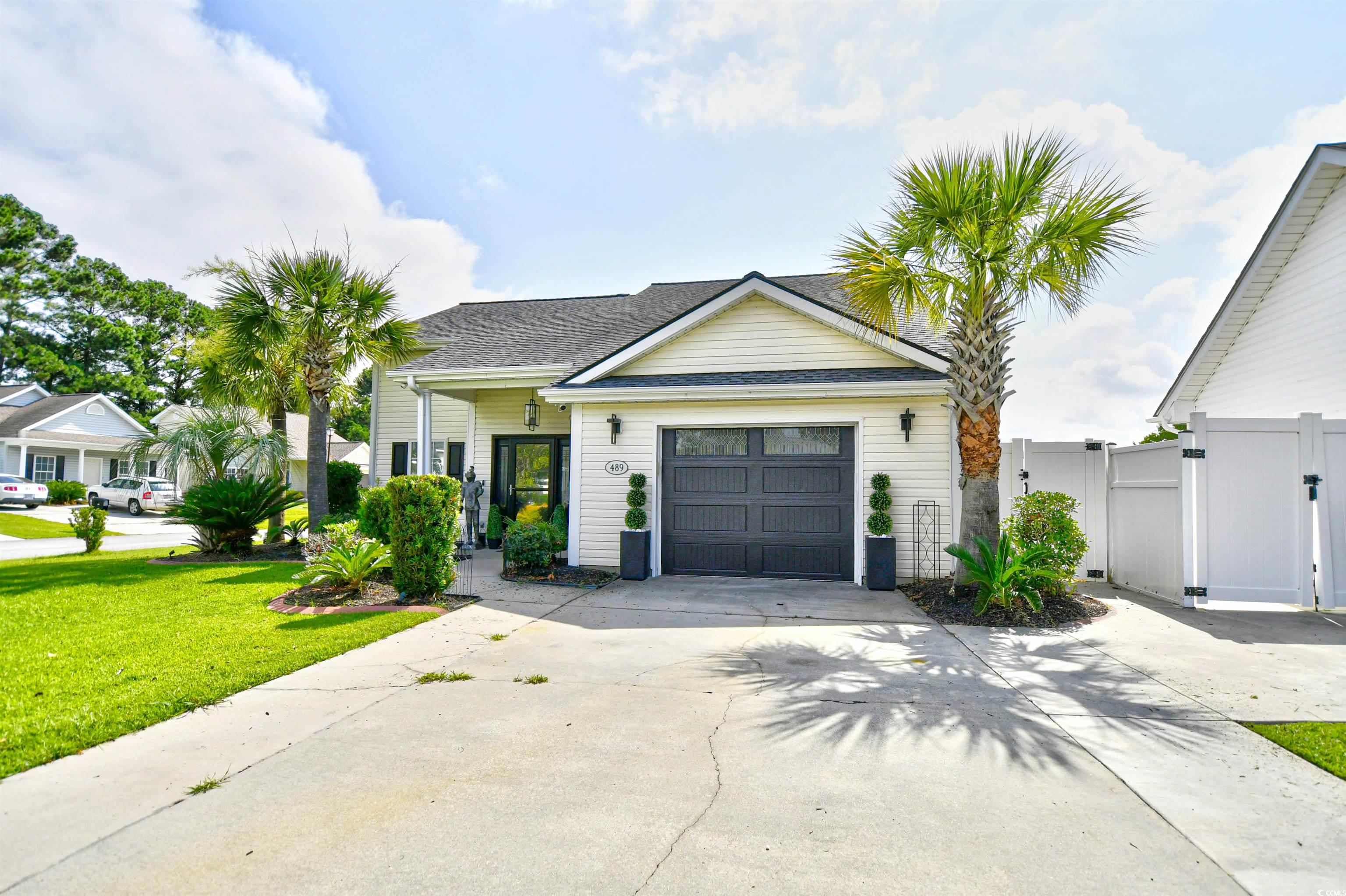 489 Wallingford Pl.