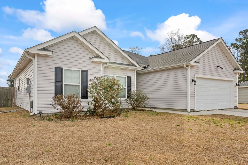 Photo of 431 Hallie Martin Rd, Conway, SC 29527 (MLS # 2602890)