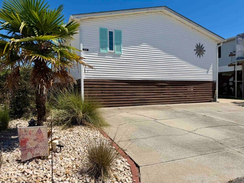 Photo of 218 Dixon Rd, Surfside Beach, SC 29575 (MLS # 2622235)