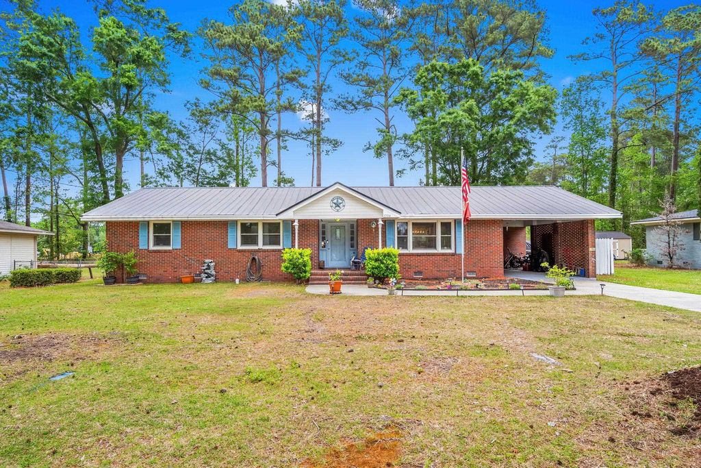 Photo of 1704 Sherwood Dr, Conway, SC 29526 (MLS # 2611047)