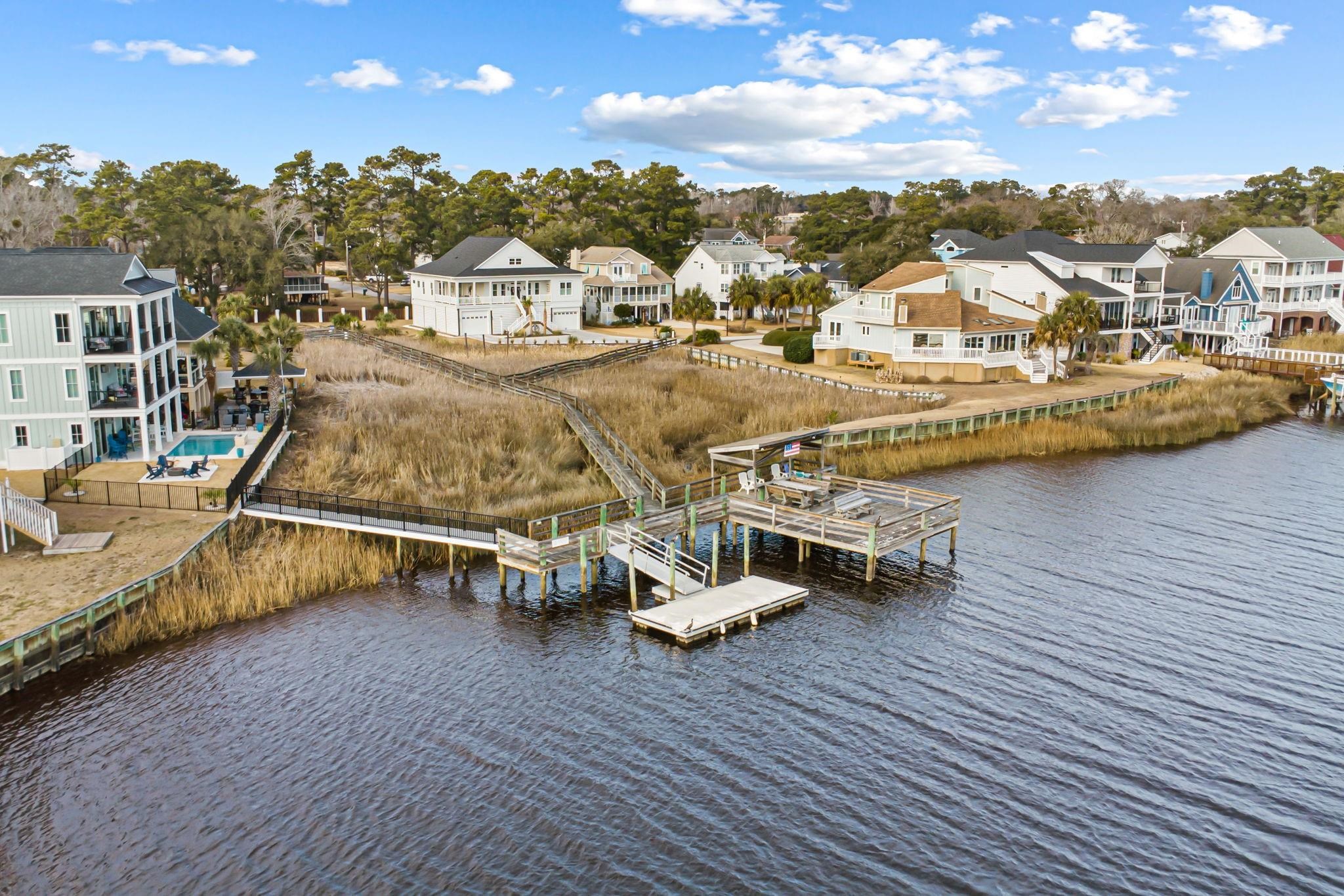 155 Pier Pointe Dr.