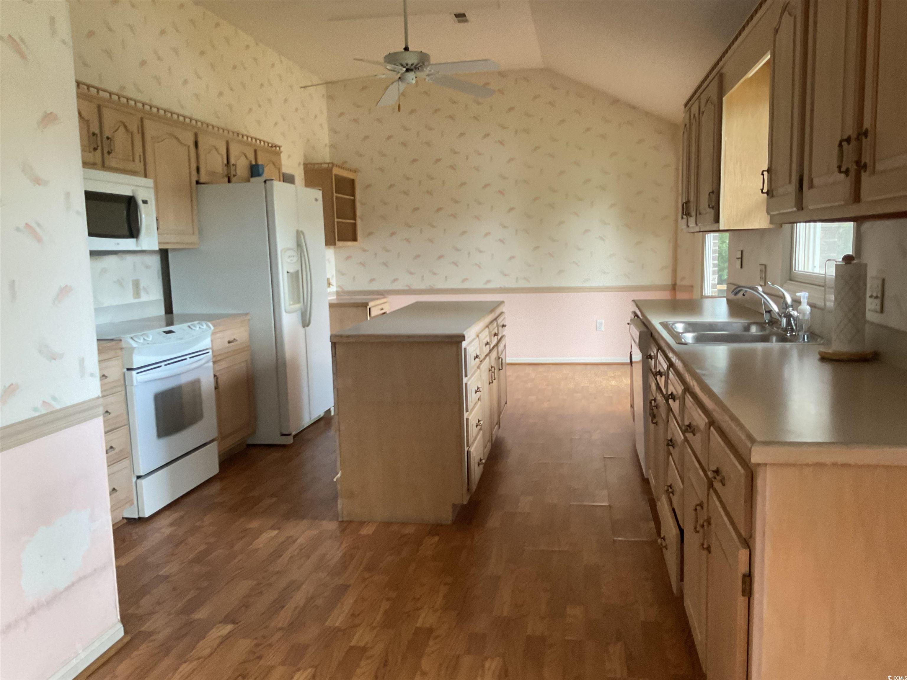 617 Waccamaw River Rd.