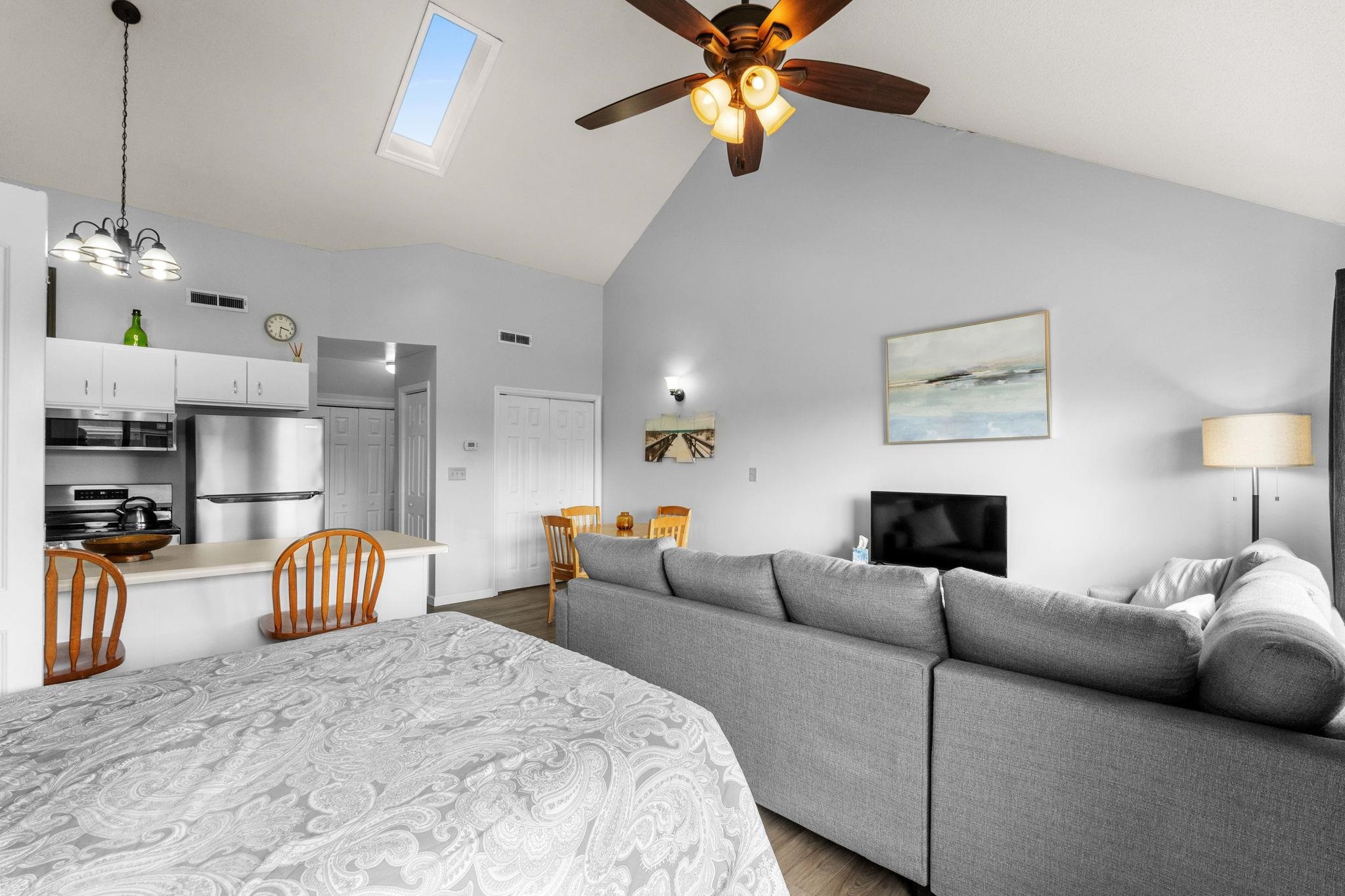 3700 Golf Colony Lane 7H