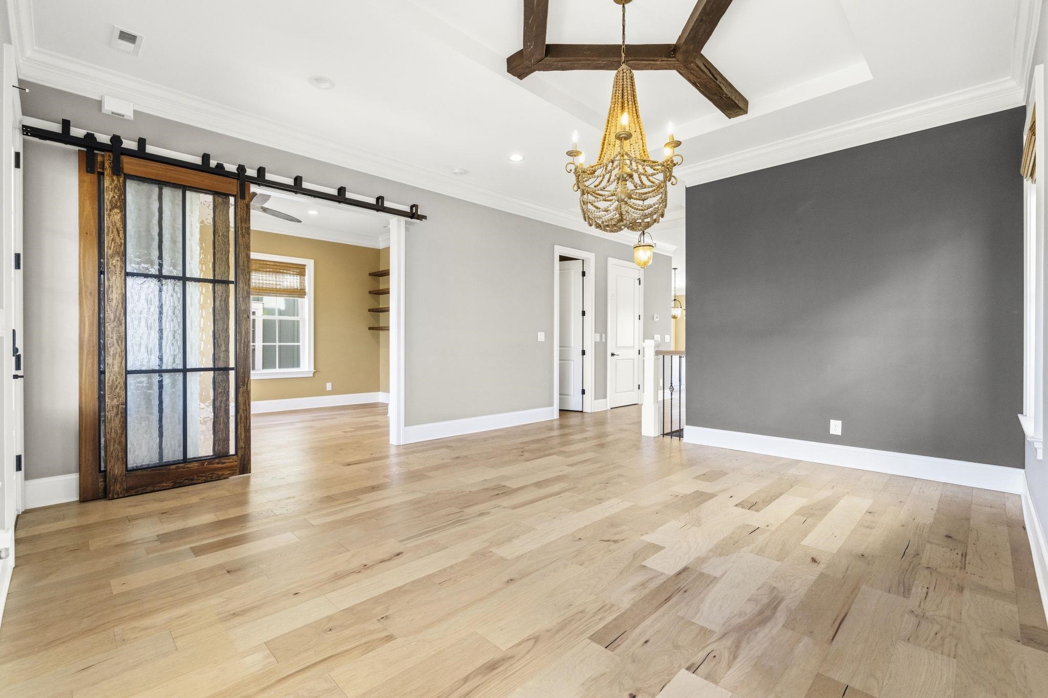 464 West Palm Dr.