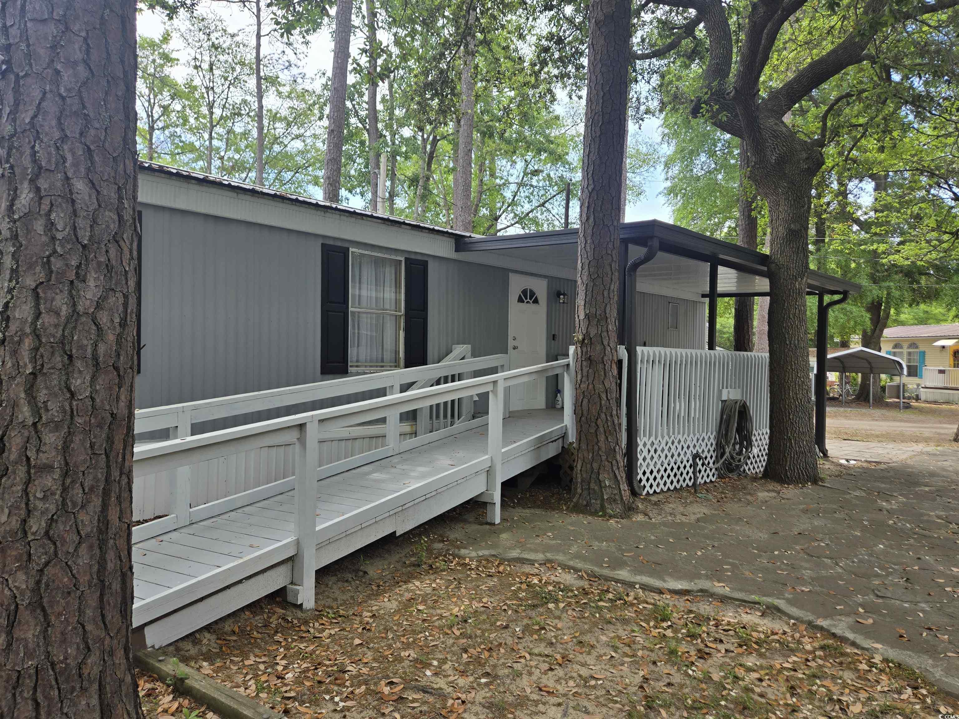 495 Clubhouse Rd.