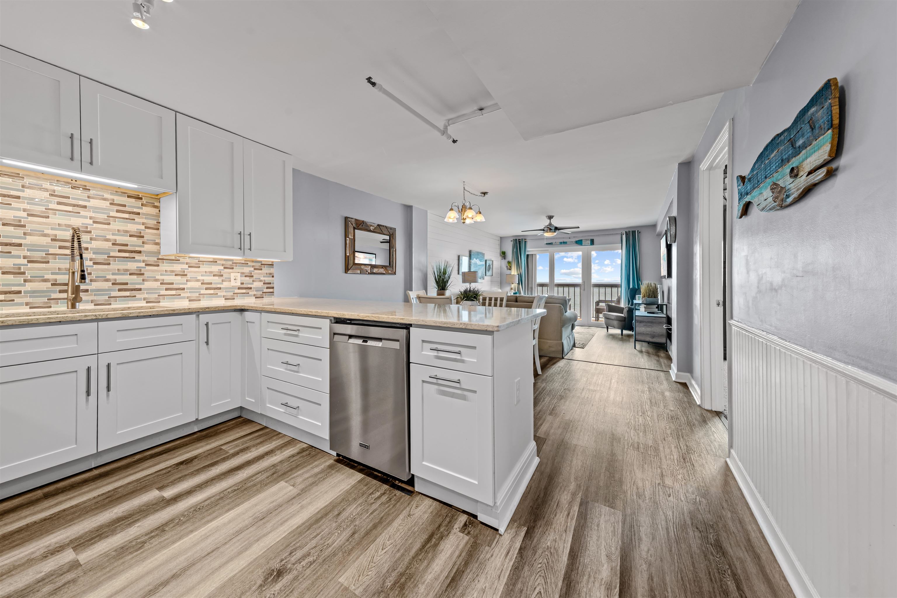 6108 N Ocean Blvd. 703