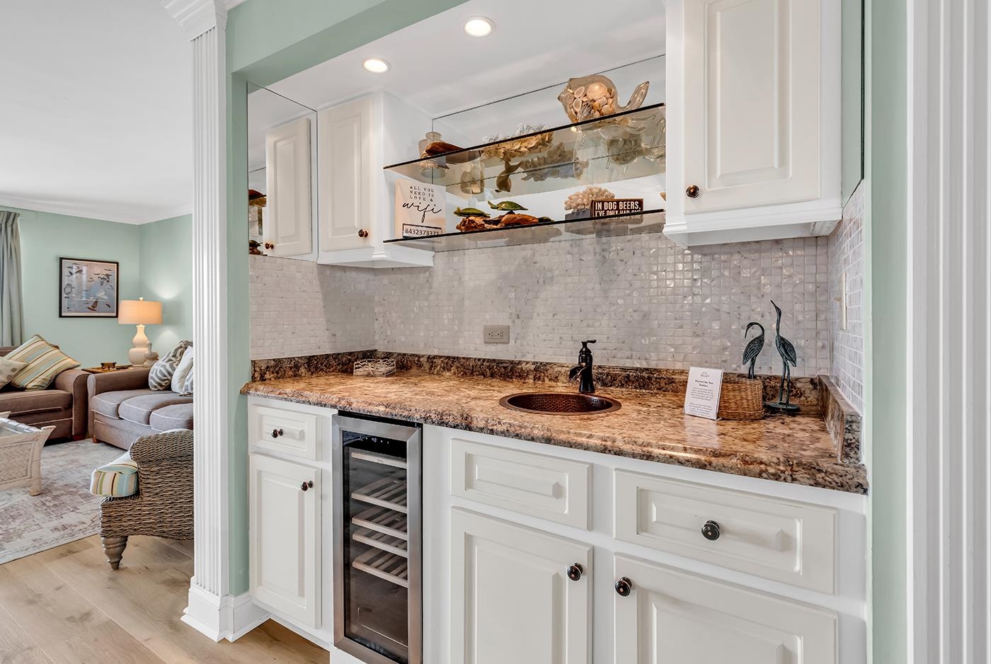 741 Retreat Beach Circle B2H