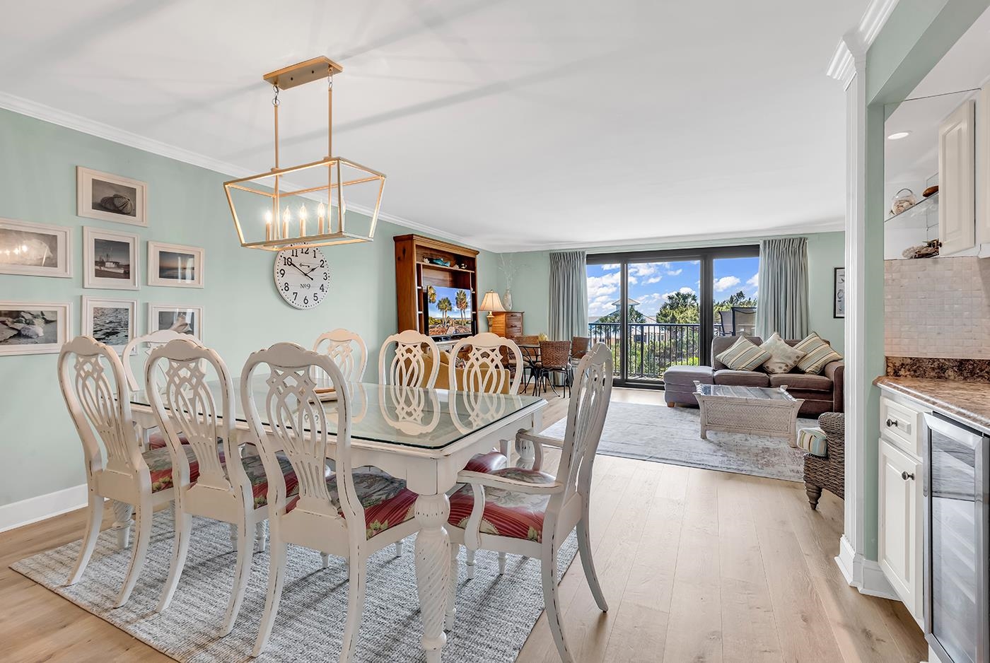 741 Retreat Beach Circle B2H
