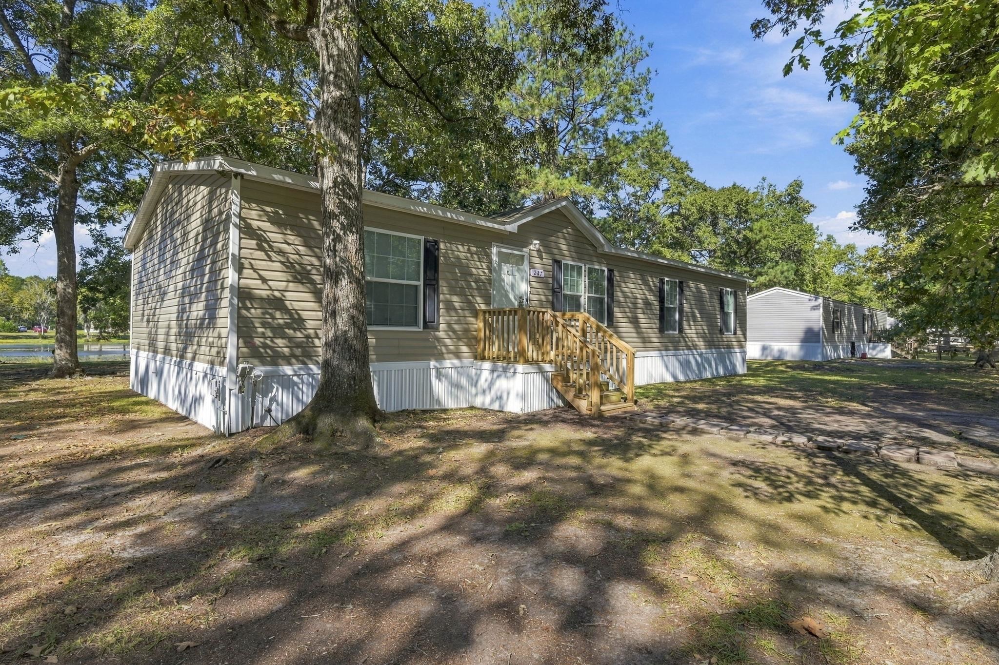 237 Williamson Lake Circle