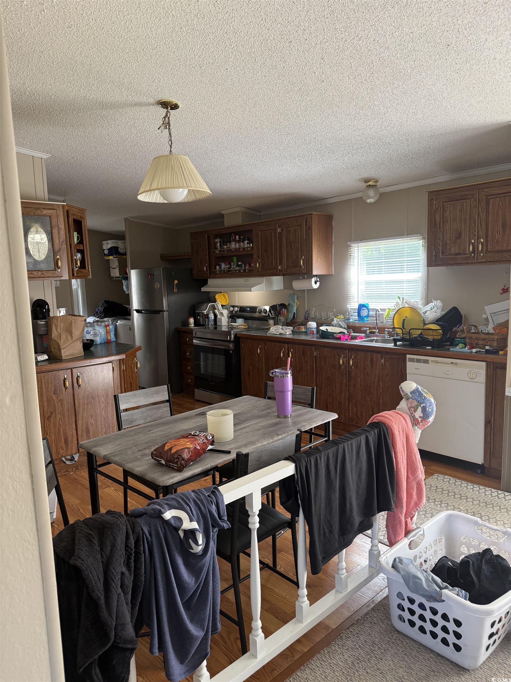 274 Morris Rd.