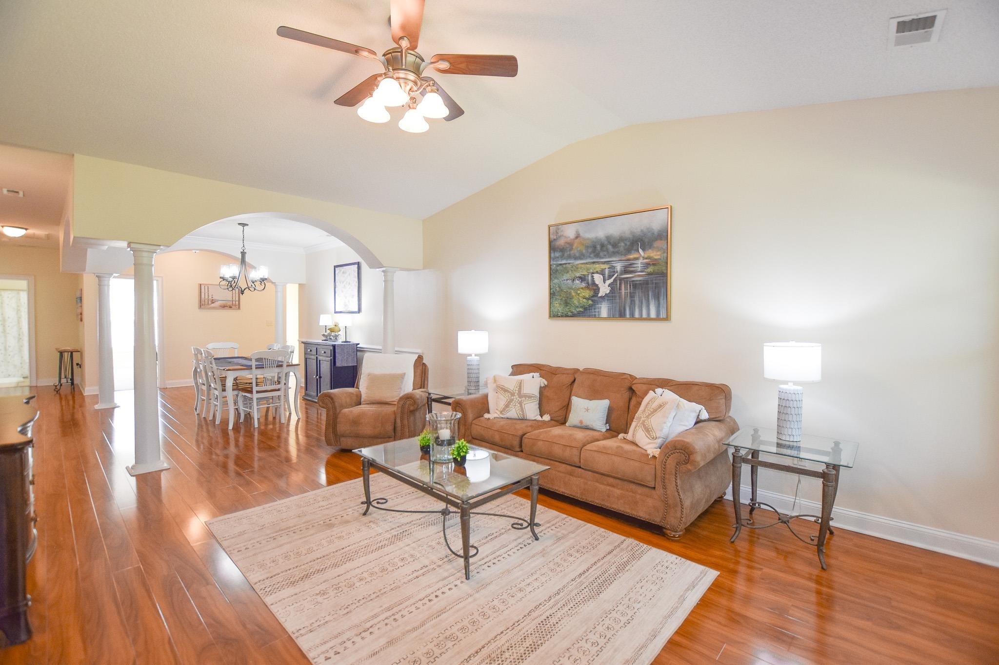 2450 Marsh Glen Dr. 321