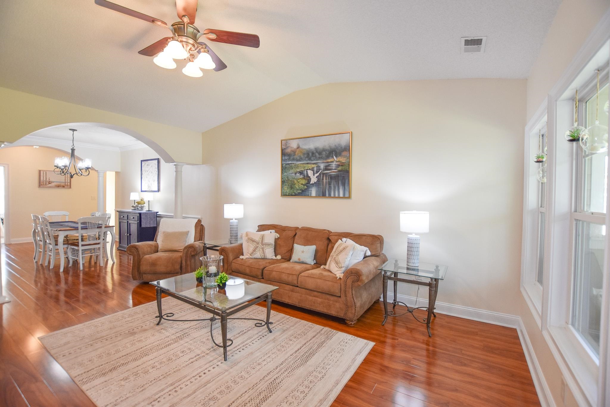 2450 Marsh Glen Dr. 321