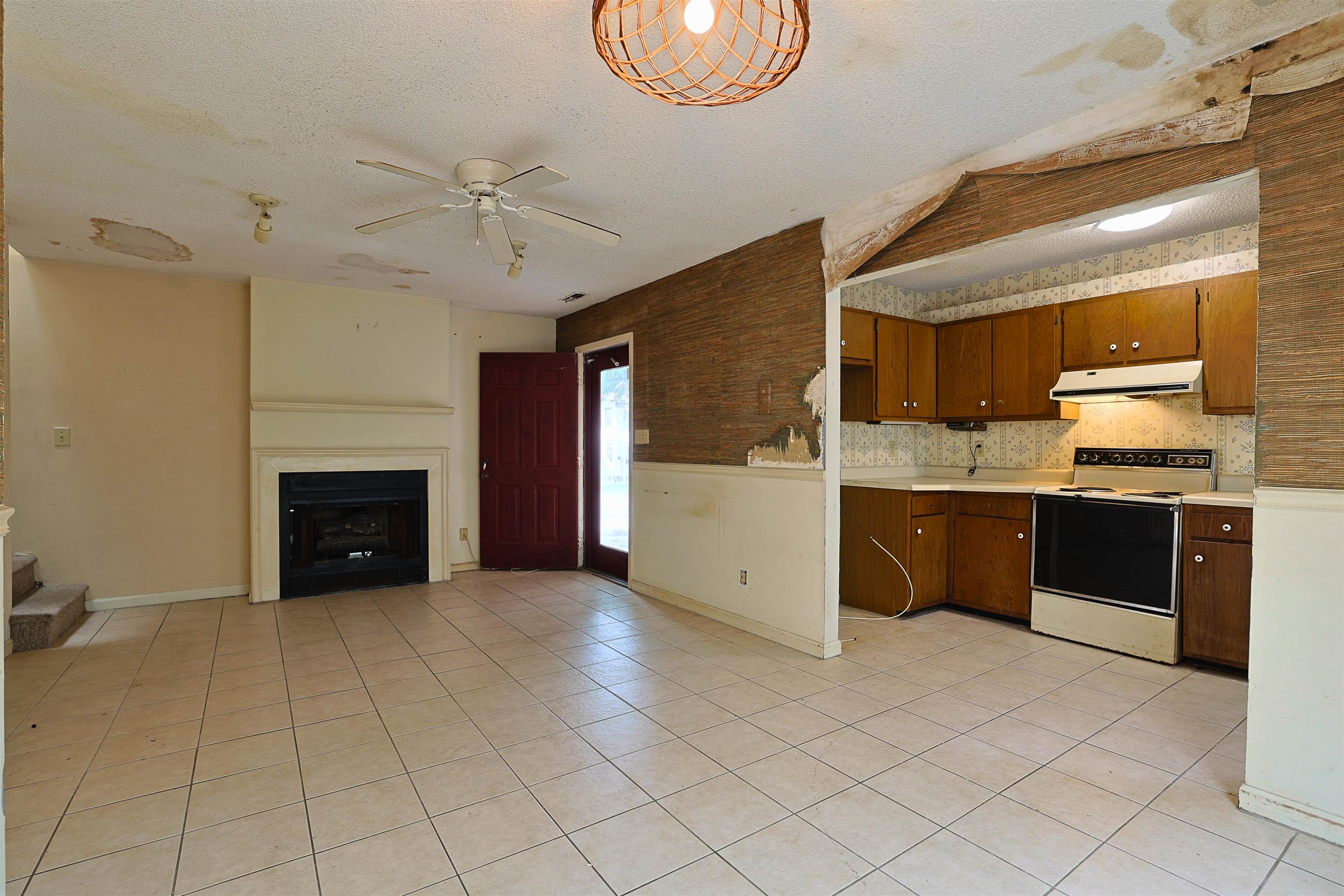 1212 Perrin Dr.
