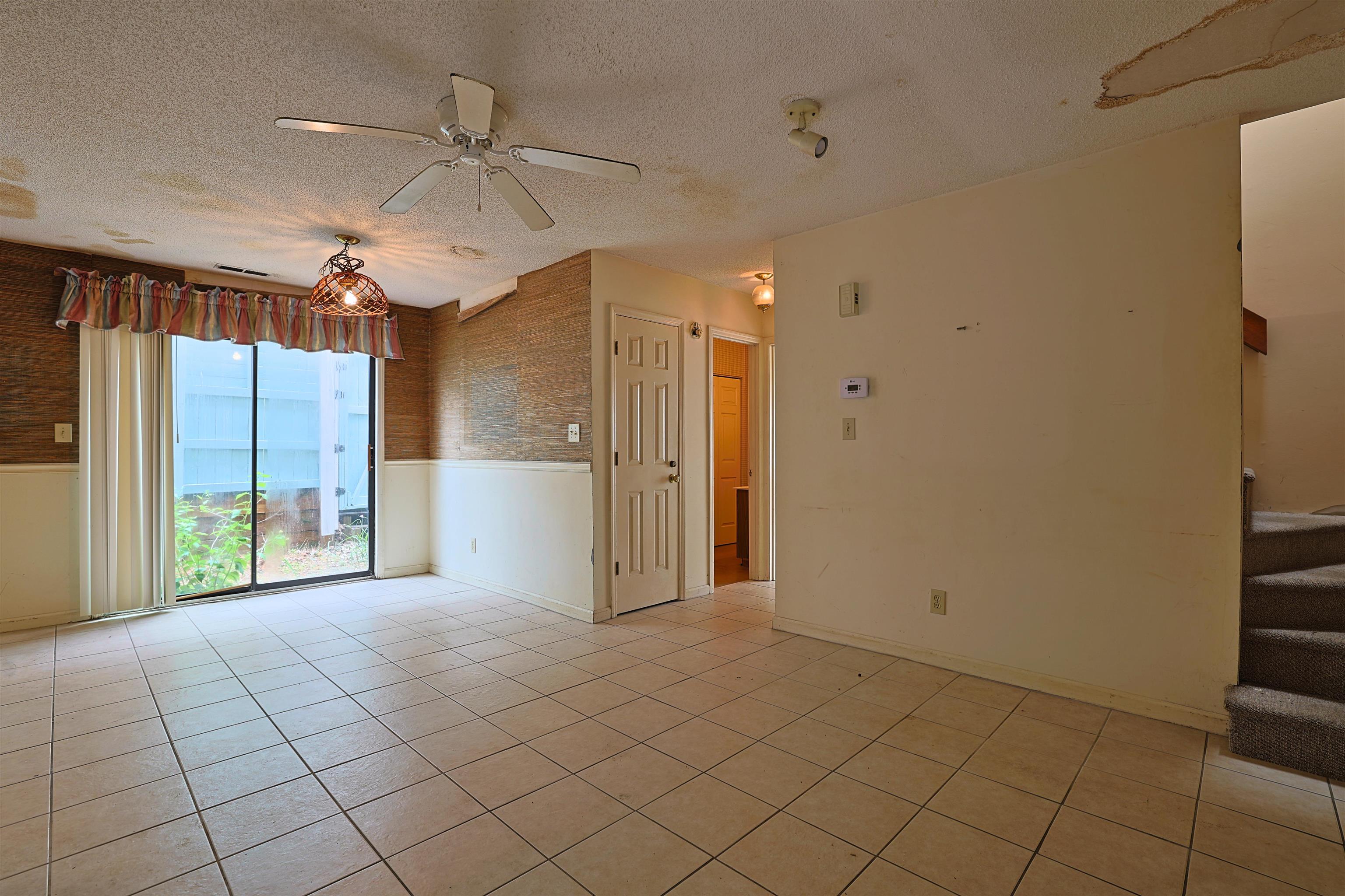 1212 Perrin Dr.