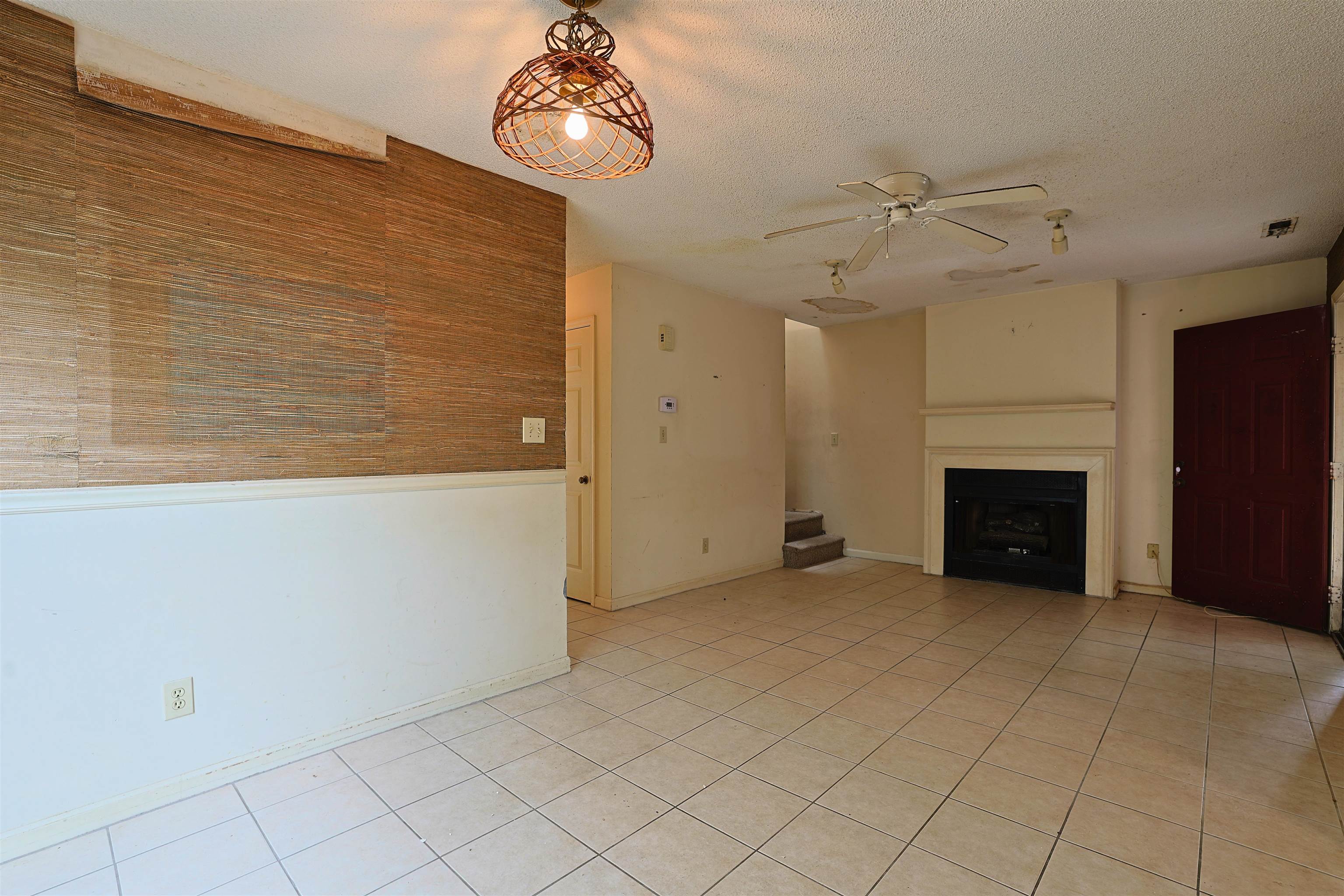 1212 Perrin Dr.