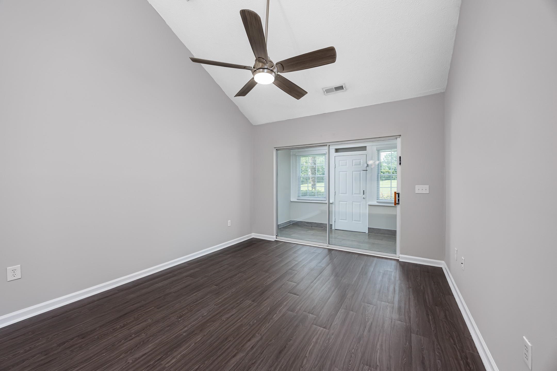 612 Intracoastal Way Dr. 103