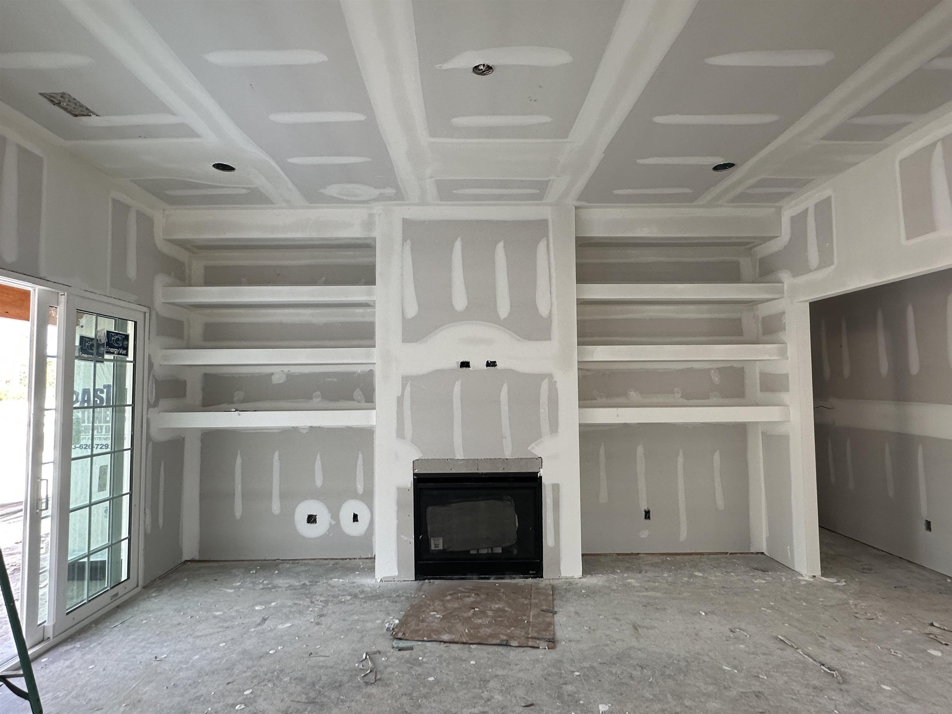 Photo 6 of 24 of 336 Capers Creek Dr. house