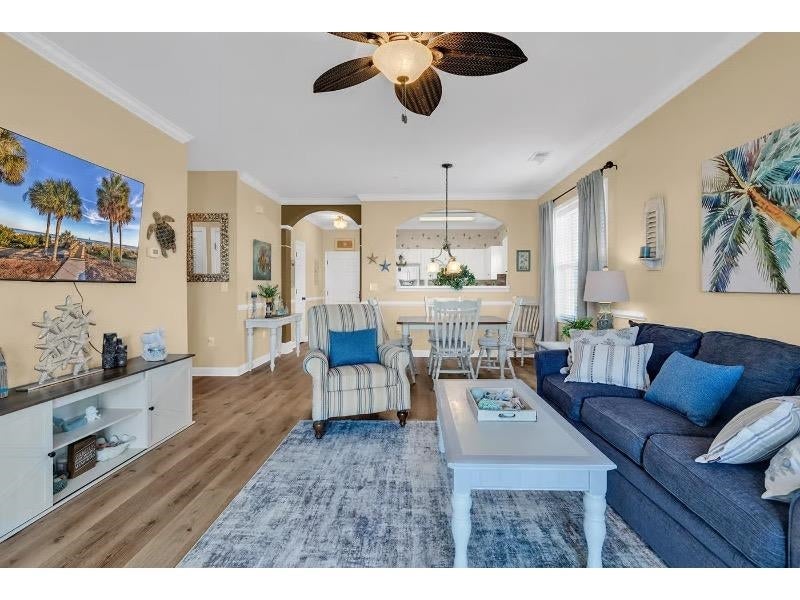 6203 Catalina Dr. 1011