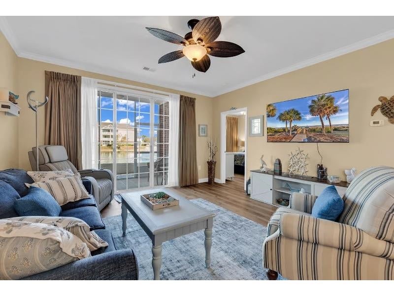 6203 Catalina Dr. 1011