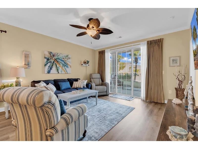 6203 Catalina Dr. 1011