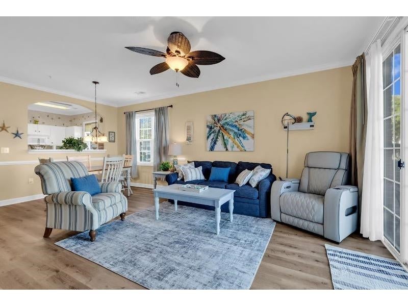 6203 Catalina Dr. 1011