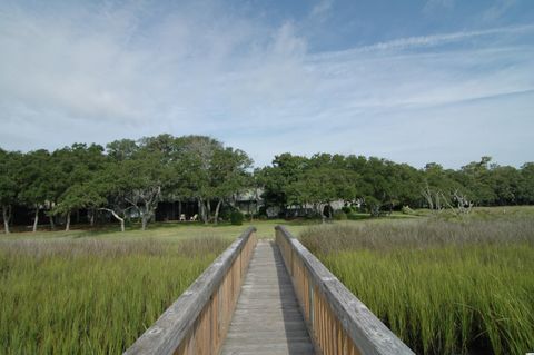 A home in Pawleys Island