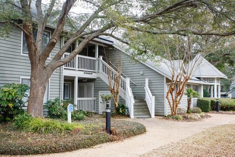 Photo of 331 Wendover Ct #12-F, Myrtle Beach, SC 29572 (MLS # 2605010)