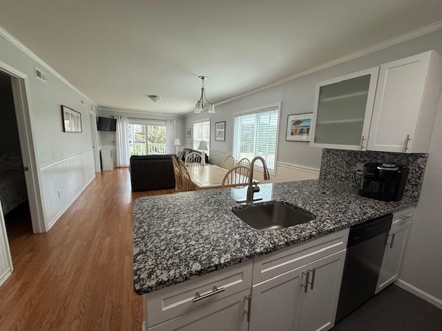 1429 N Waccamaw Dr. 101