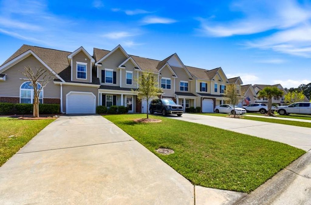 Photo of 401 Rustic Ct #None, Myrtle Beach, SC 29588 (MLS # 2607348)