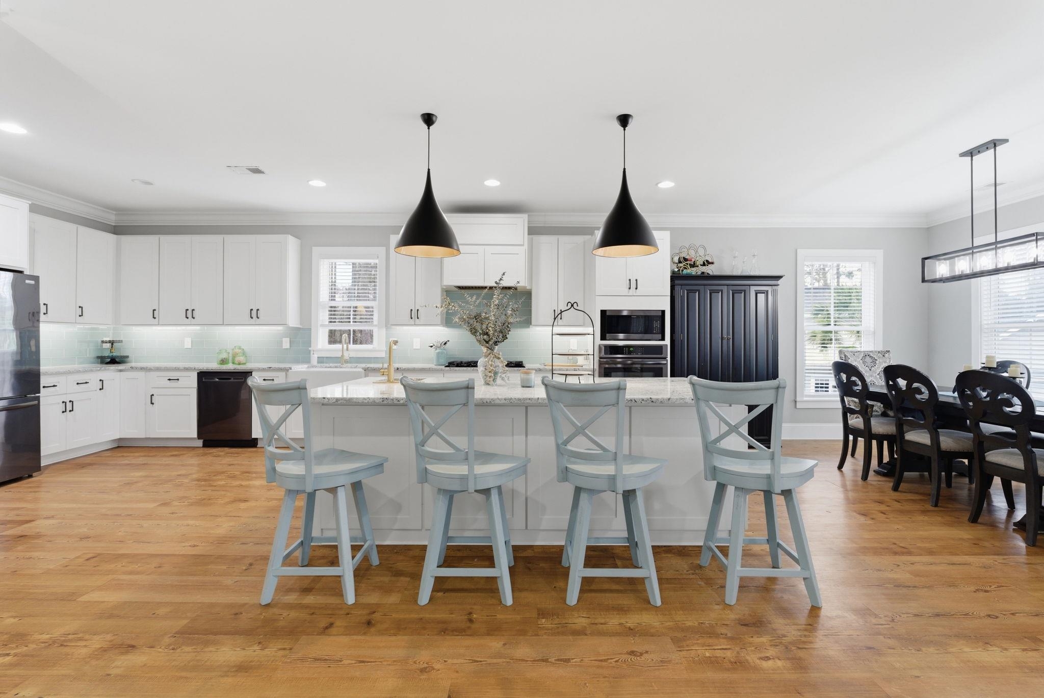 Murrells Inlet, South Carolina, 29576, United States, 6 Bedrooms Bedrooms, ,5 BathroomsBathrooms,Residential,Active,2024350
