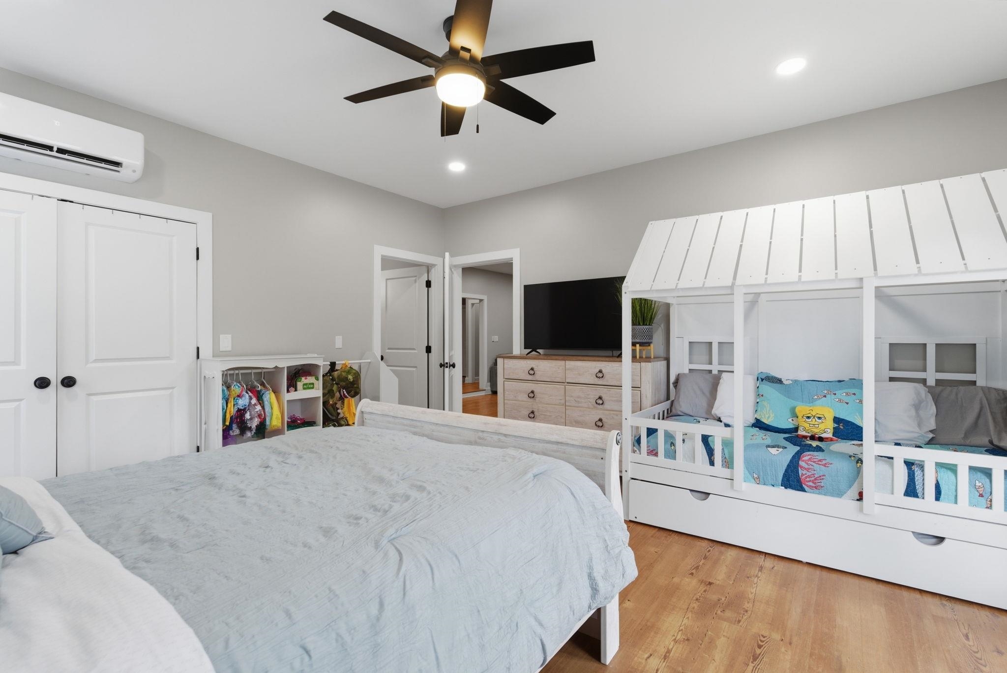 Murrells Inlet, South Carolina, 29576, United States, 6 Bedrooms Bedrooms, ,5 BathroomsBathrooms,Residential,Active,2024350