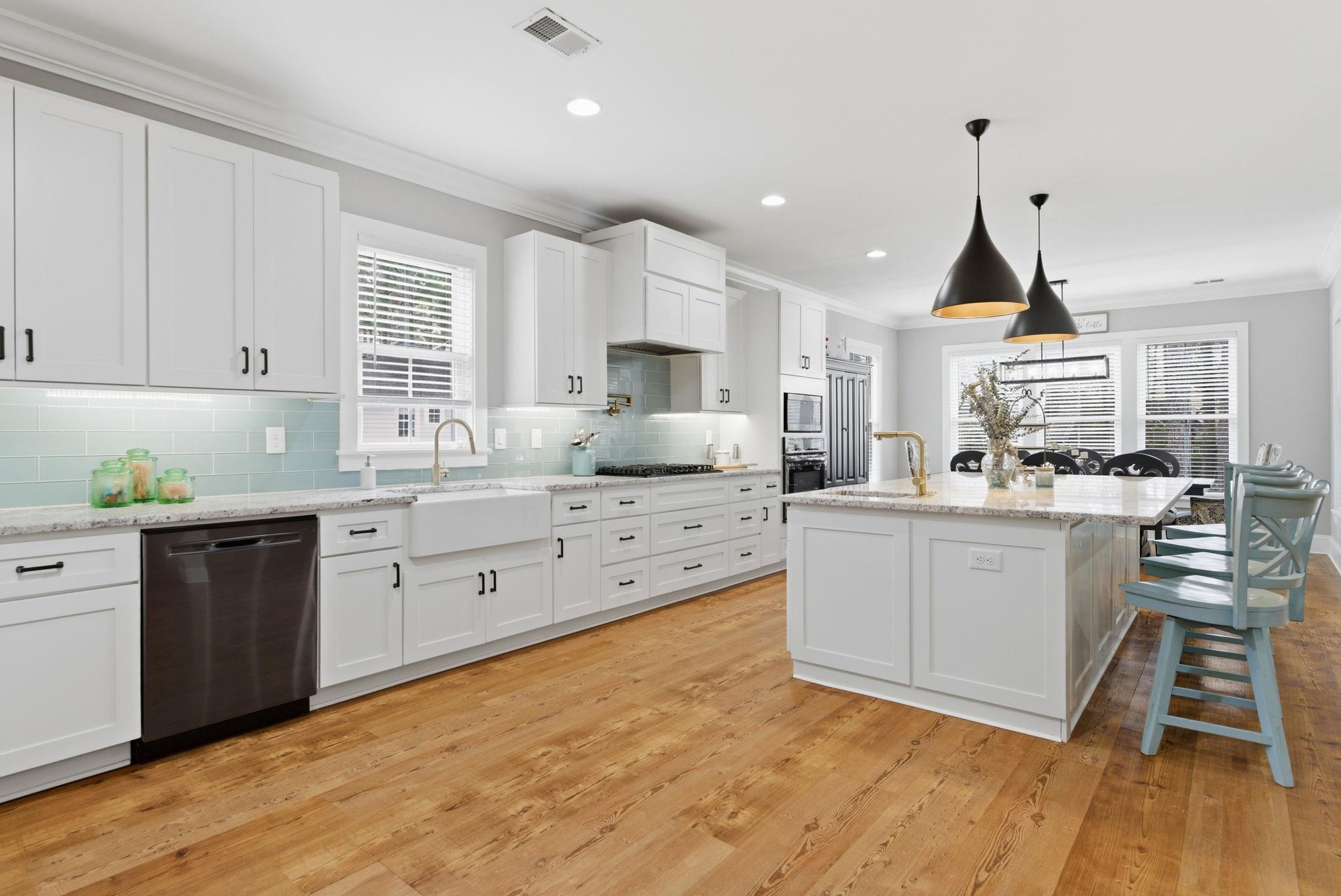 Murrells Inlet, South Carolina, 29576, United States, 6 Bedrooms Bedrooms, ,5 BathroomsBathrooms,Residential,Active,2024350