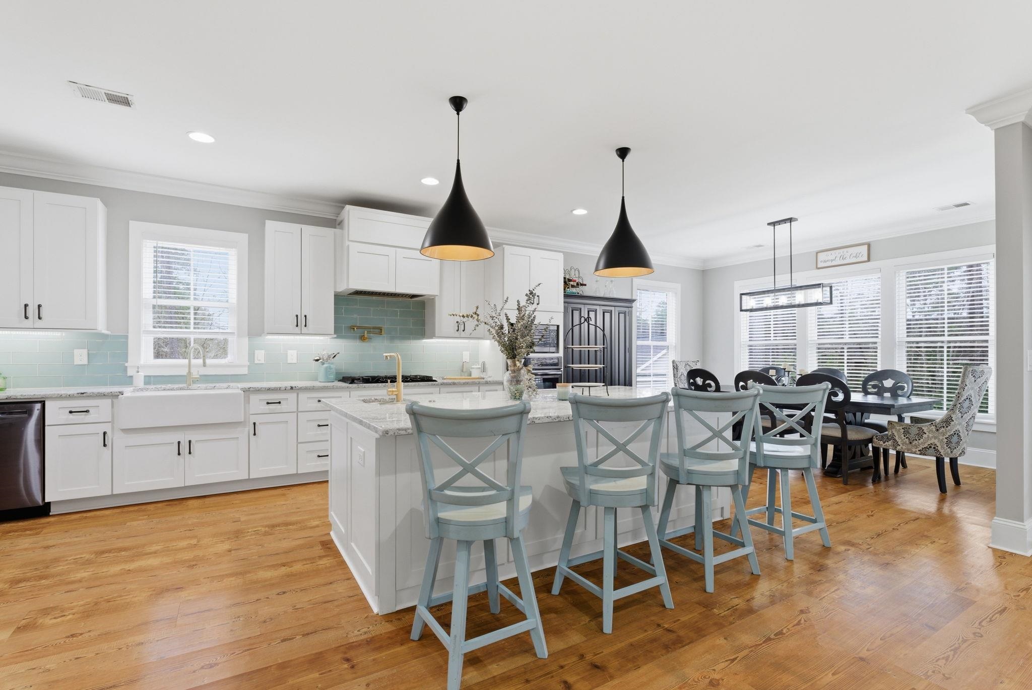 Murrells Inlet, South Carolina, 29576, United States, 6 Bedrooms Bedrooms, ,5 BathroomsBathrooms,Residential,Active,2024350