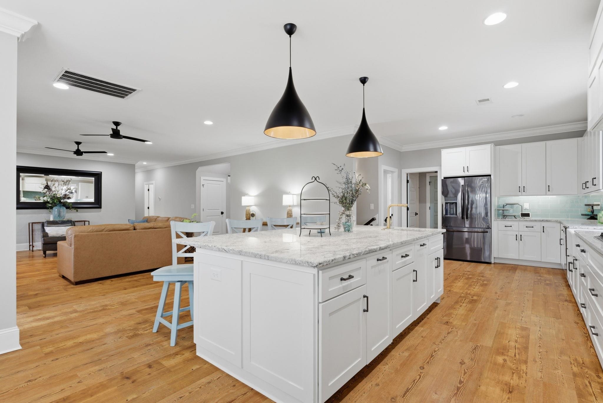 Murrells Inlet, South Carolina, 29576, United States, 6 Bedrooms Bedrooms, ,5 BathroomsBathrooms,Residential,Active,2024350