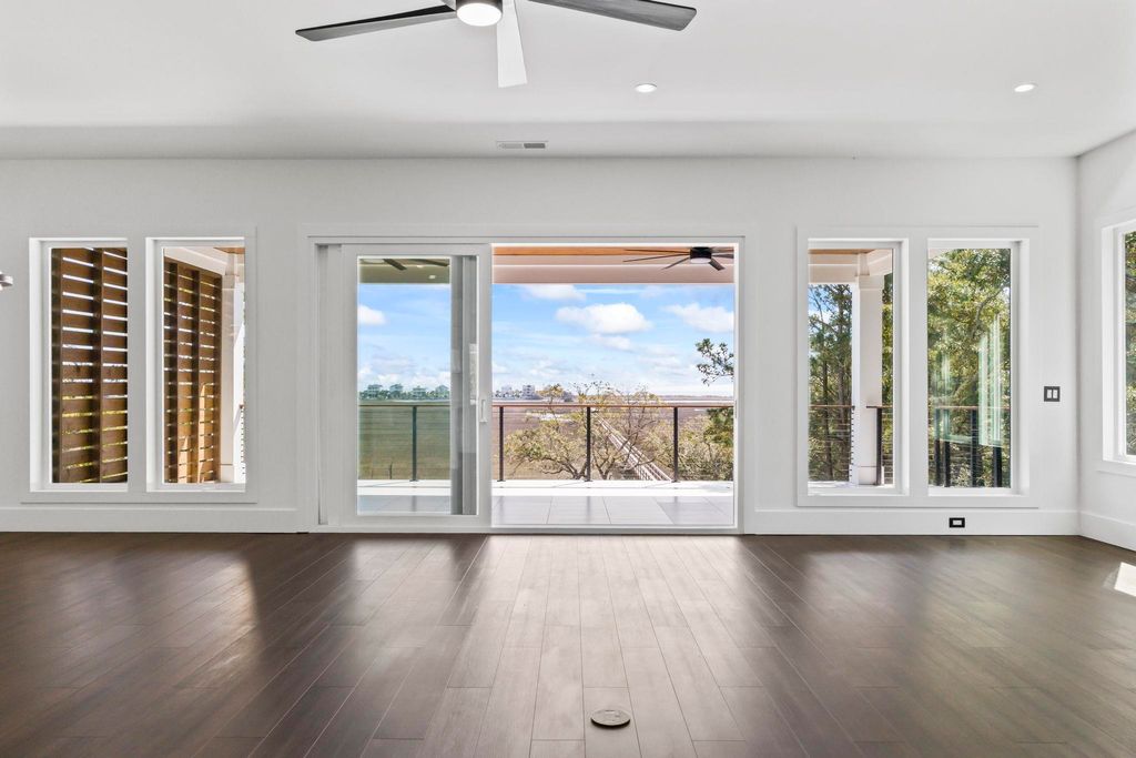 Photo of 42 Enclave Pl, Pawleys Island, SC 29585 (MLS # 2606193)