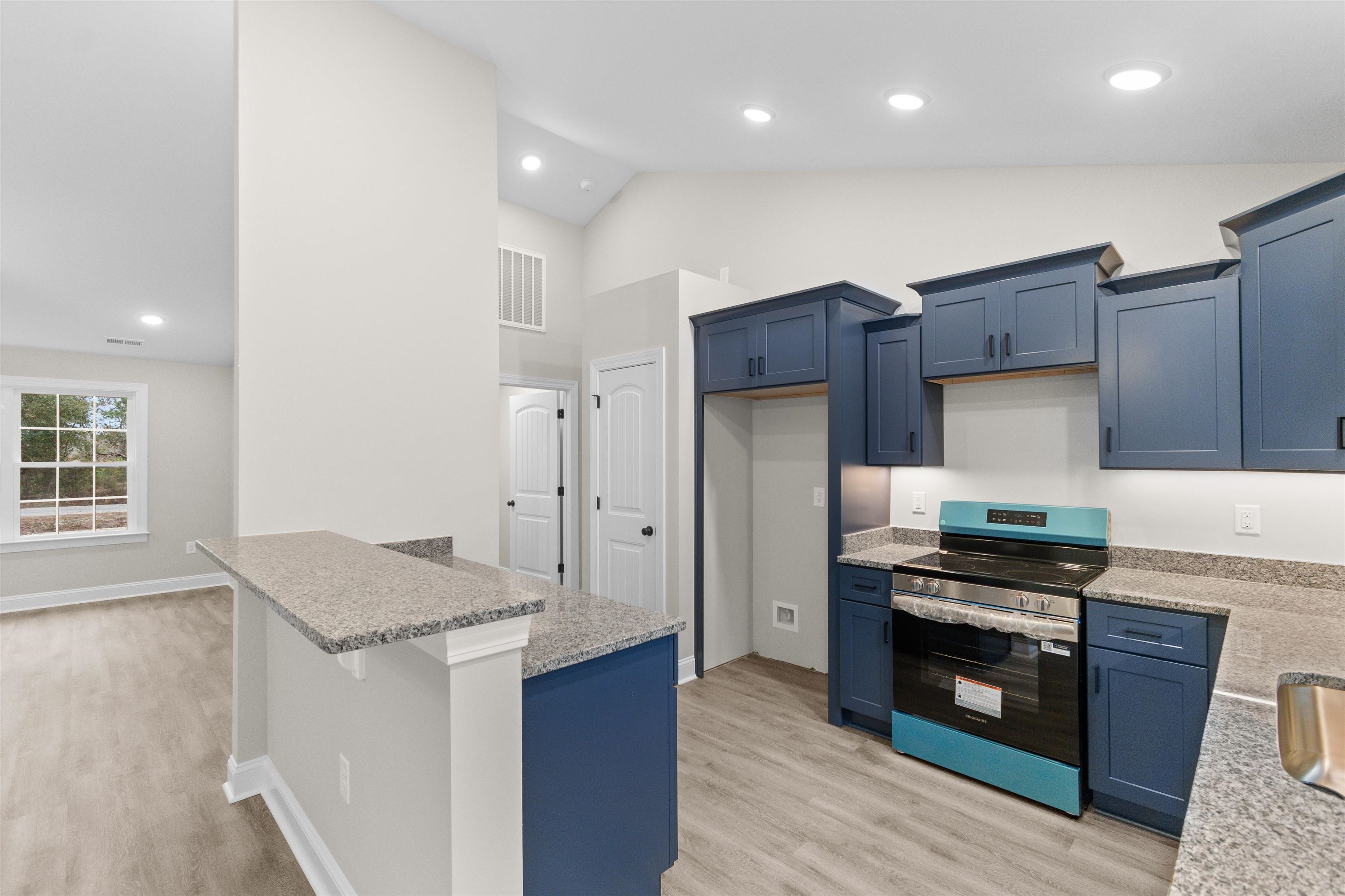 1391 Justice Loop