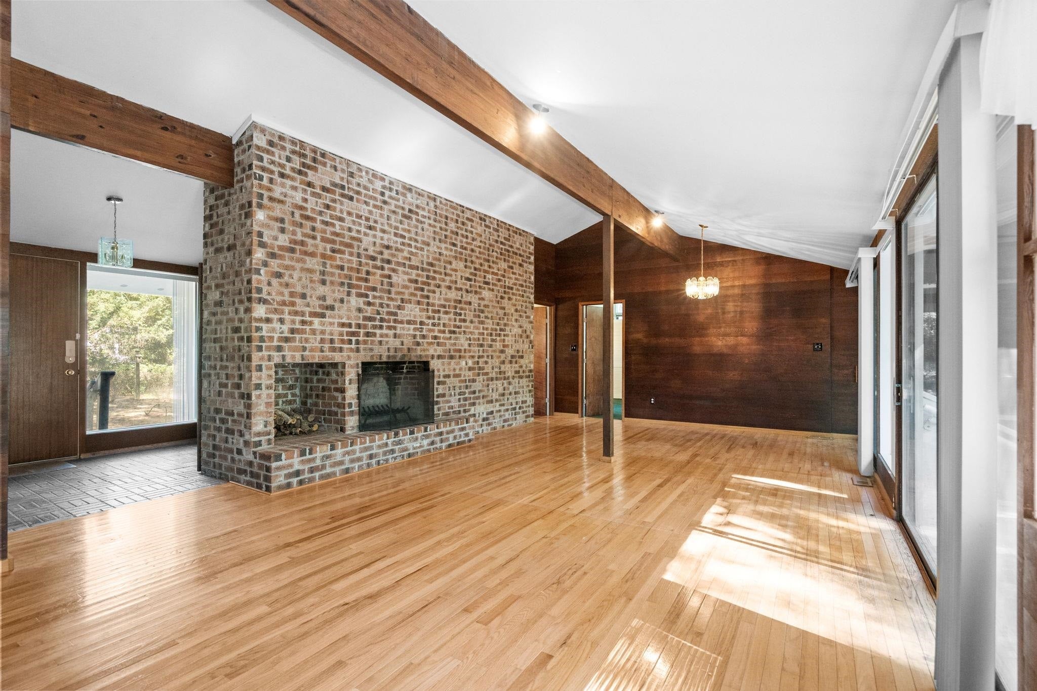 275 Cherry Ln.