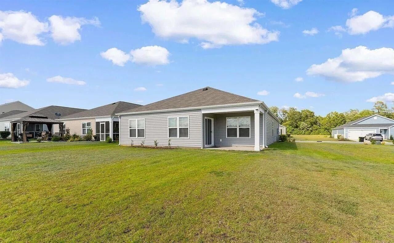 561 Woodland Farms Circle