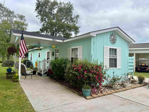 Photo of 292 Flamingo Dr, Surfside Beach, SC 29575 (MLS # 2600598)