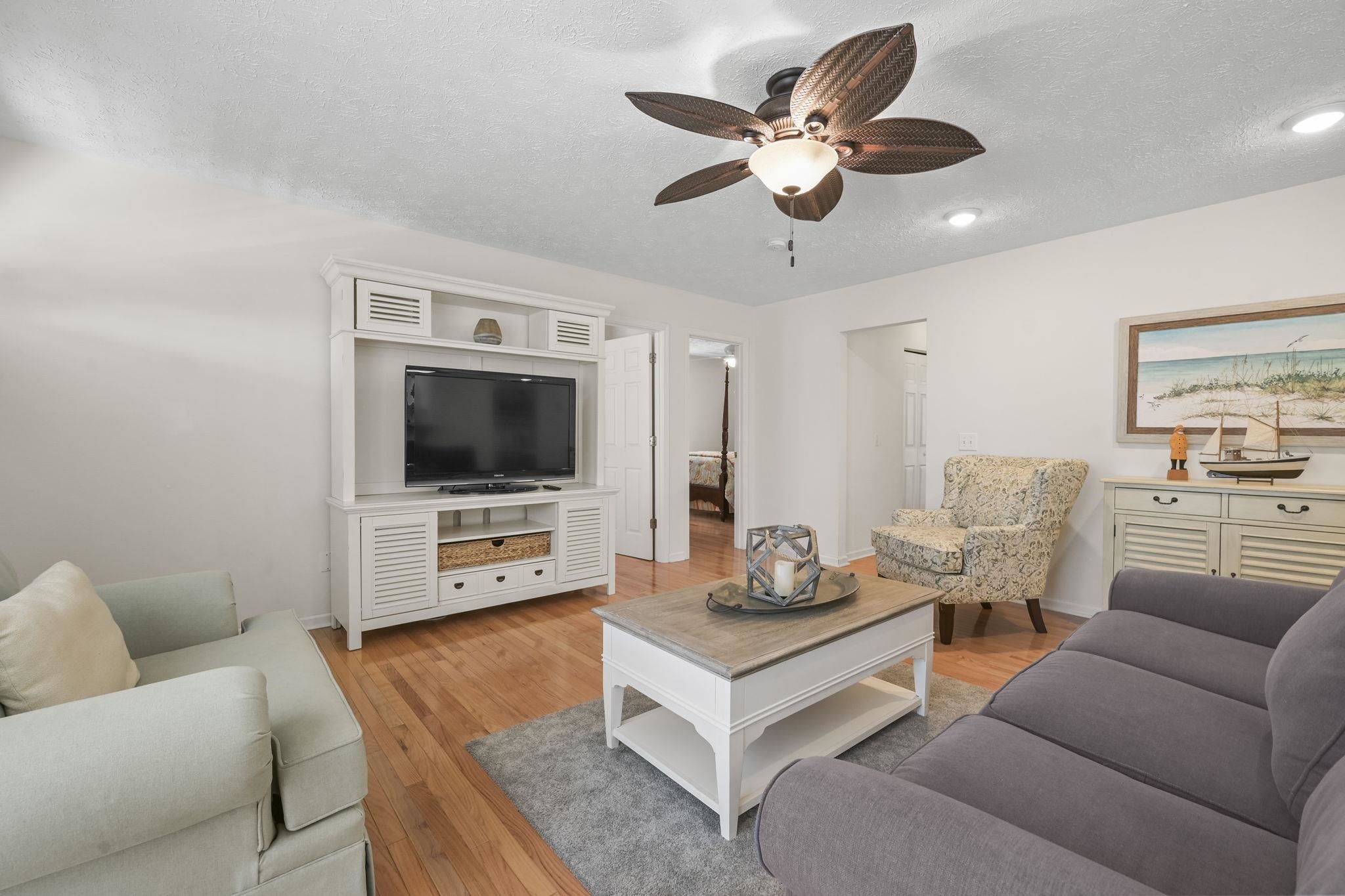 833 Keel Ct.