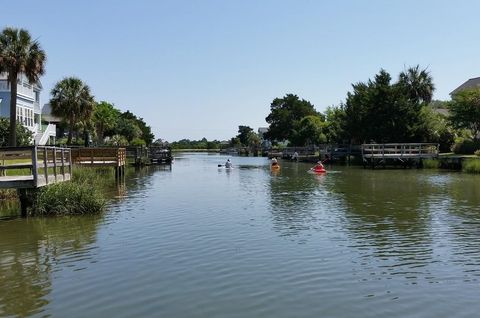 A home in Pawleys Island