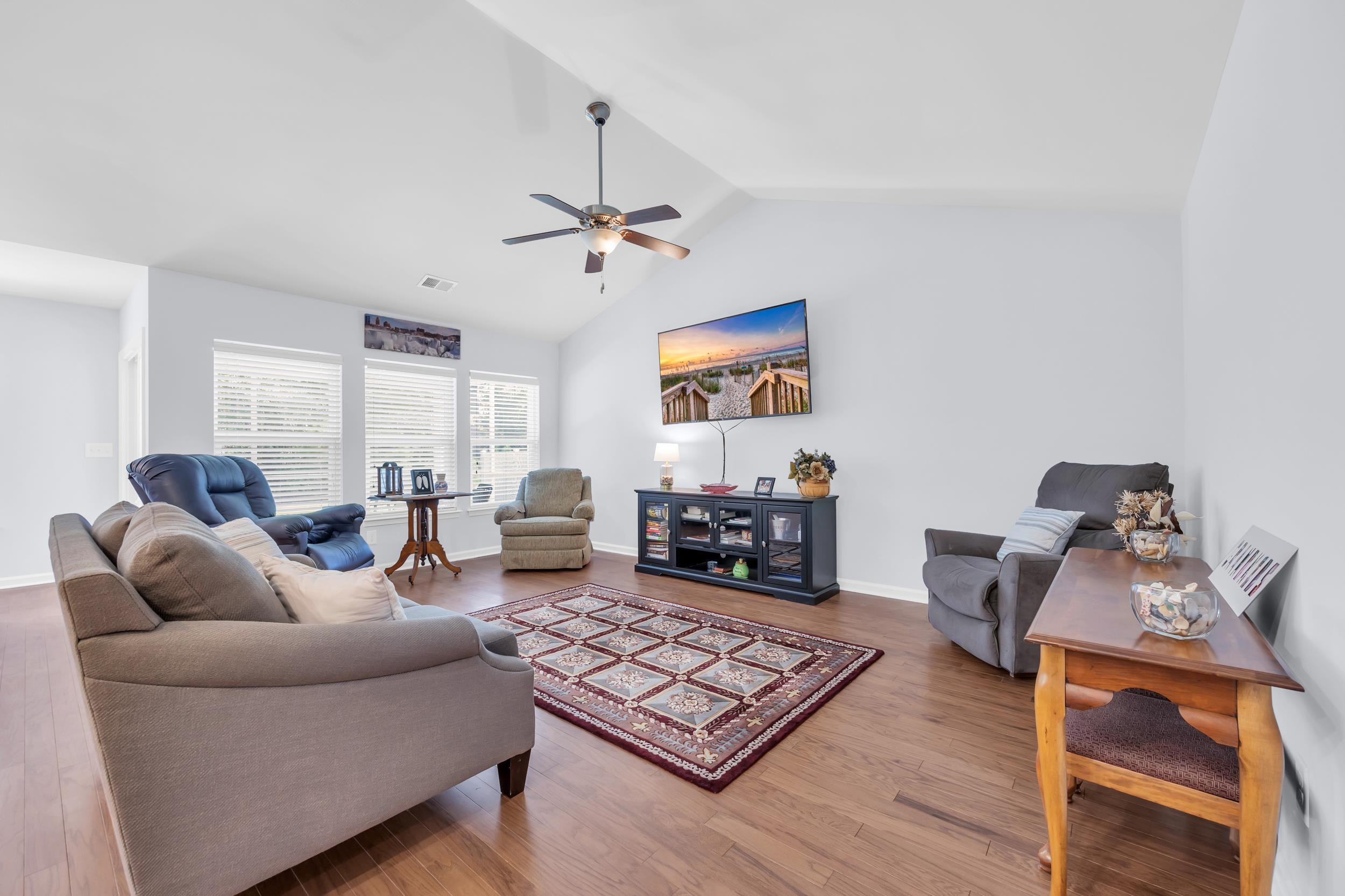 1318 Golden Valley Pl.