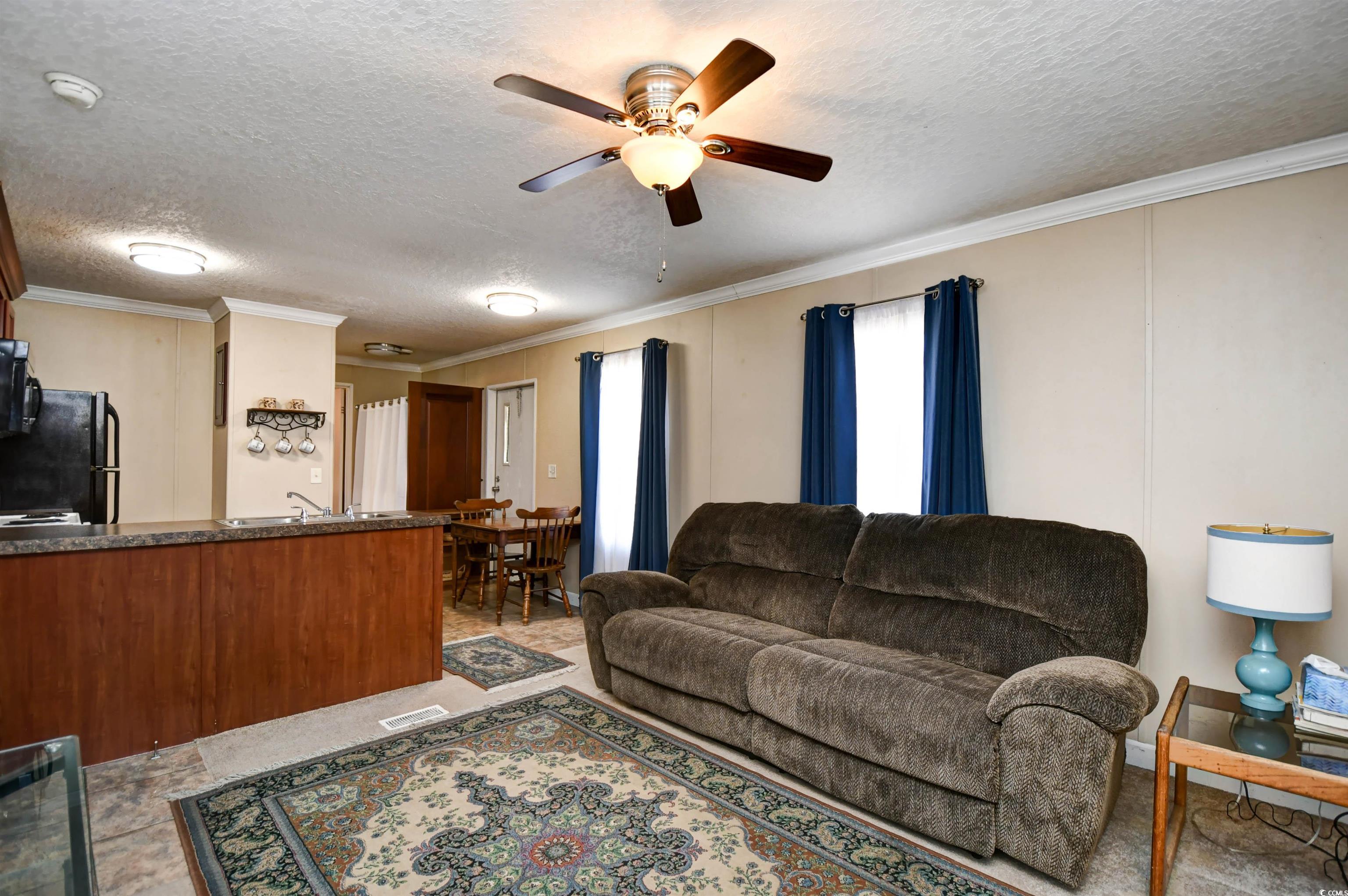1105 Highway 15