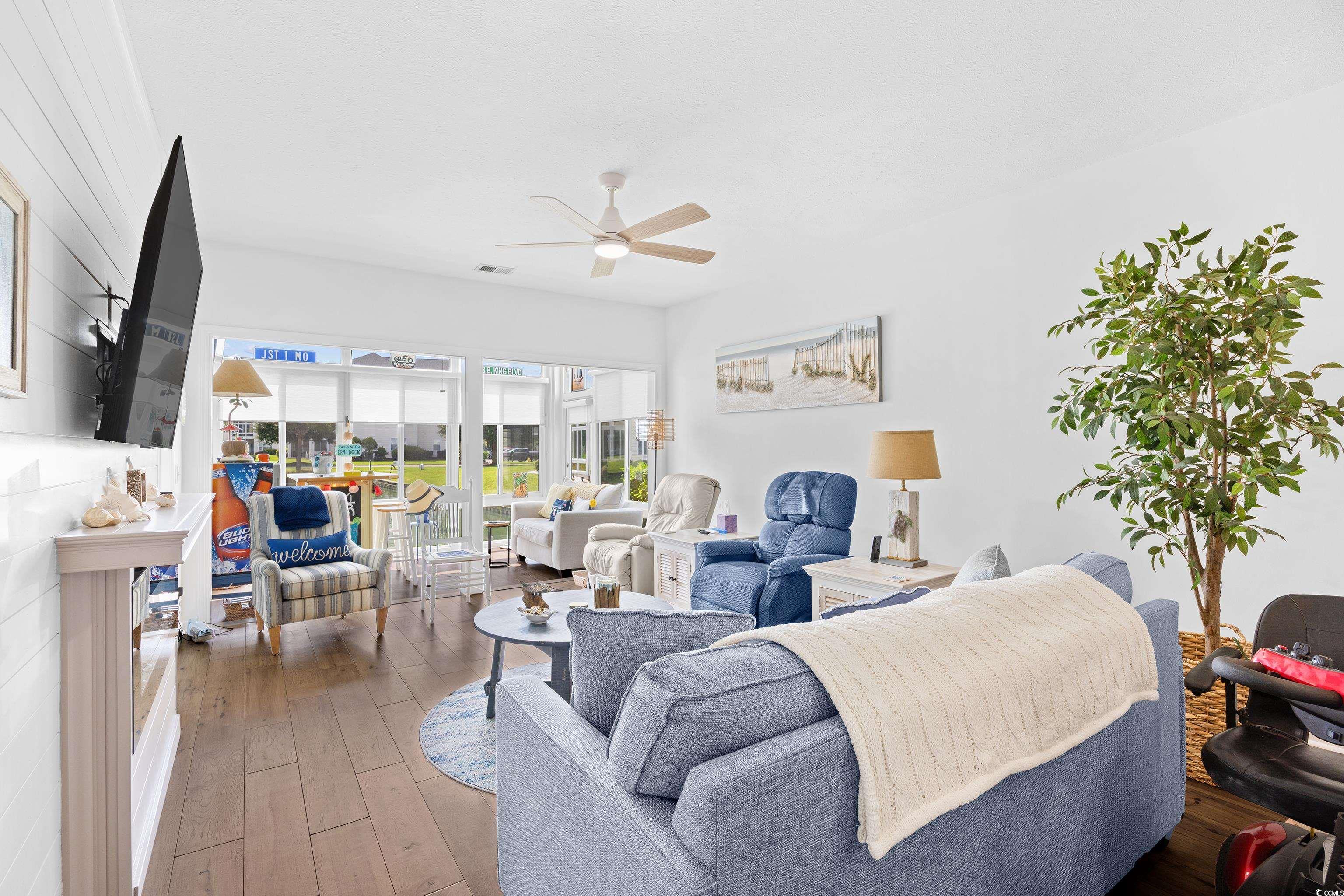 901 West Port Dr. 1104