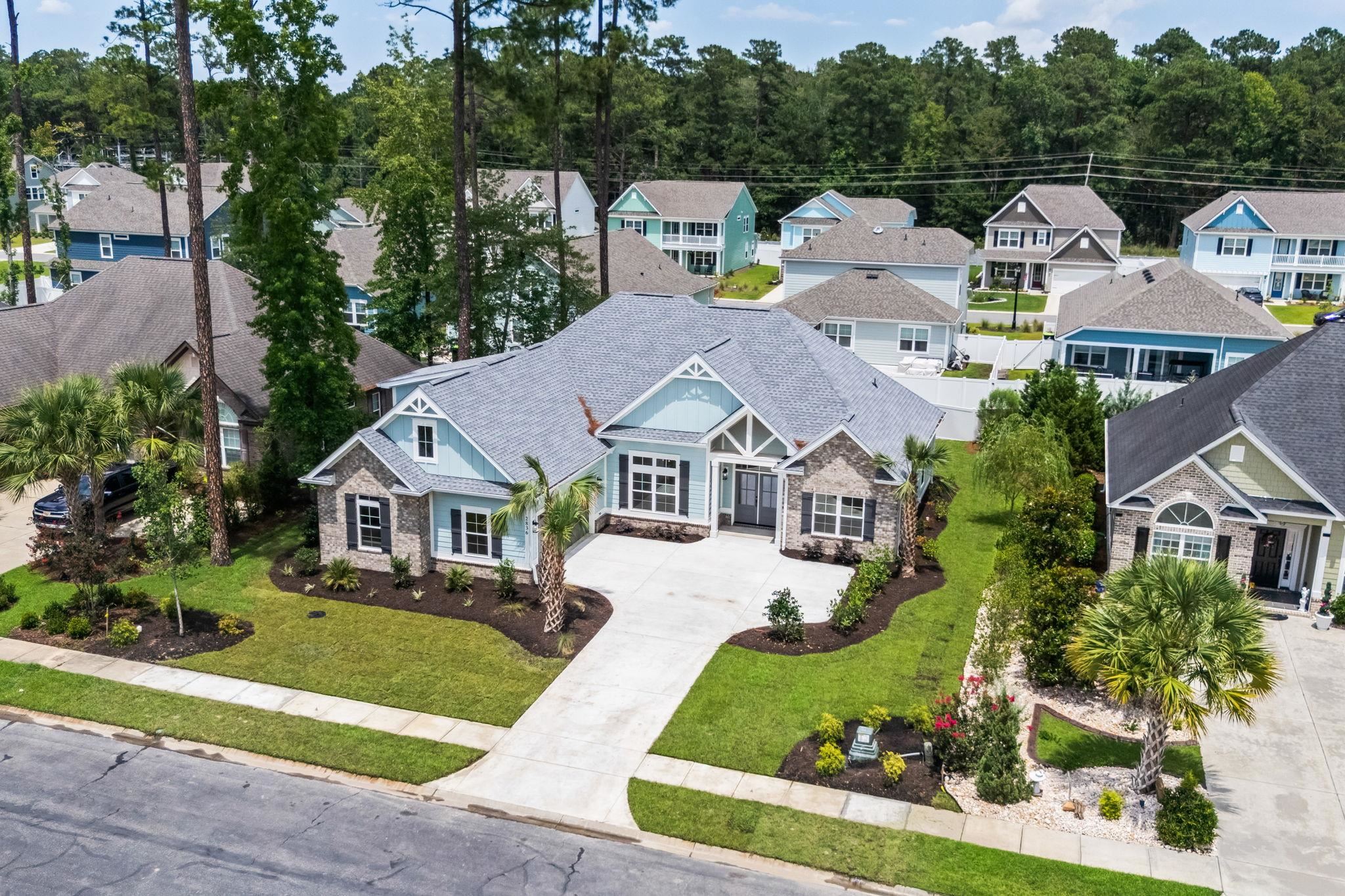 2836 McLeod Ln.