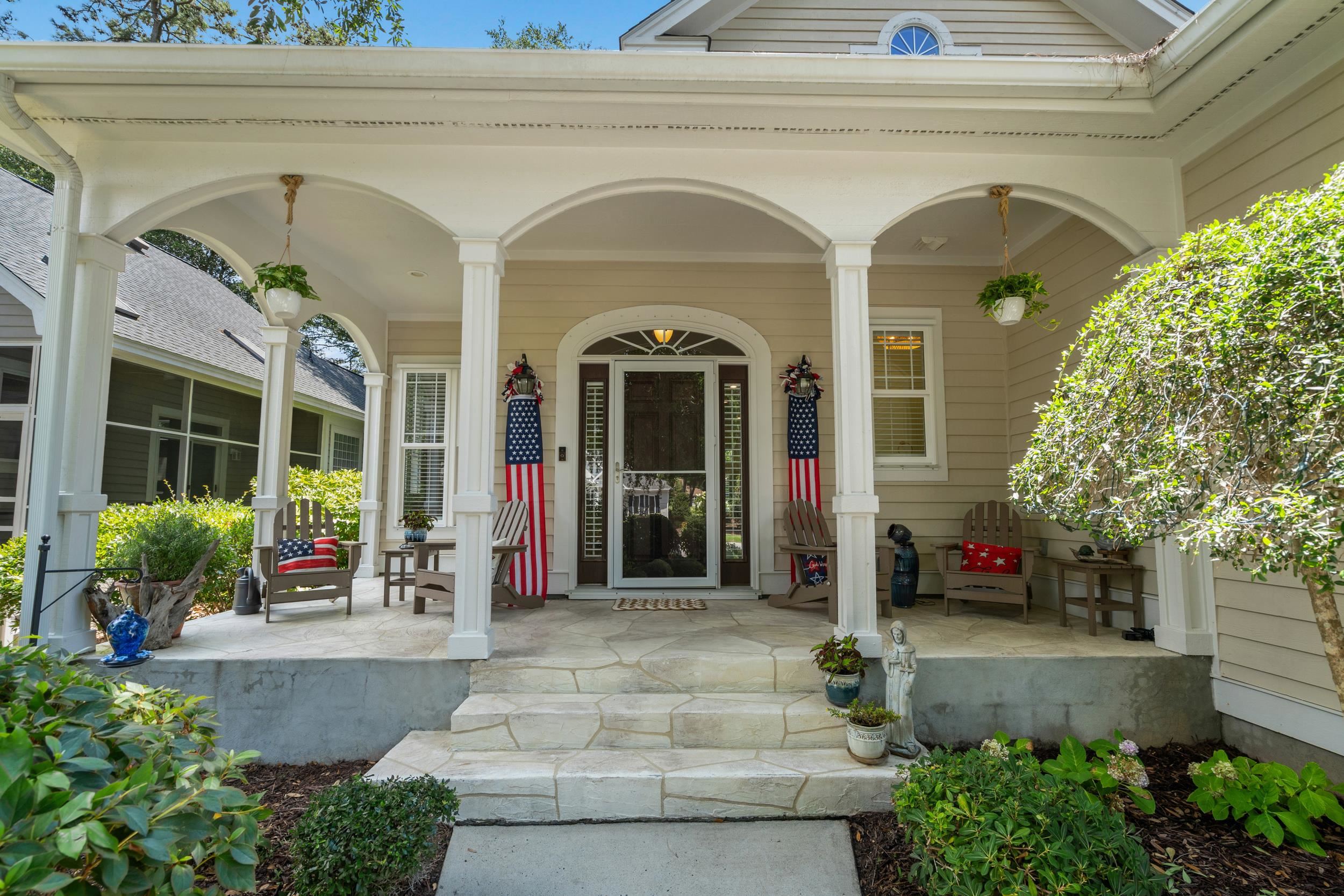 5017 Gilbert Ln.
