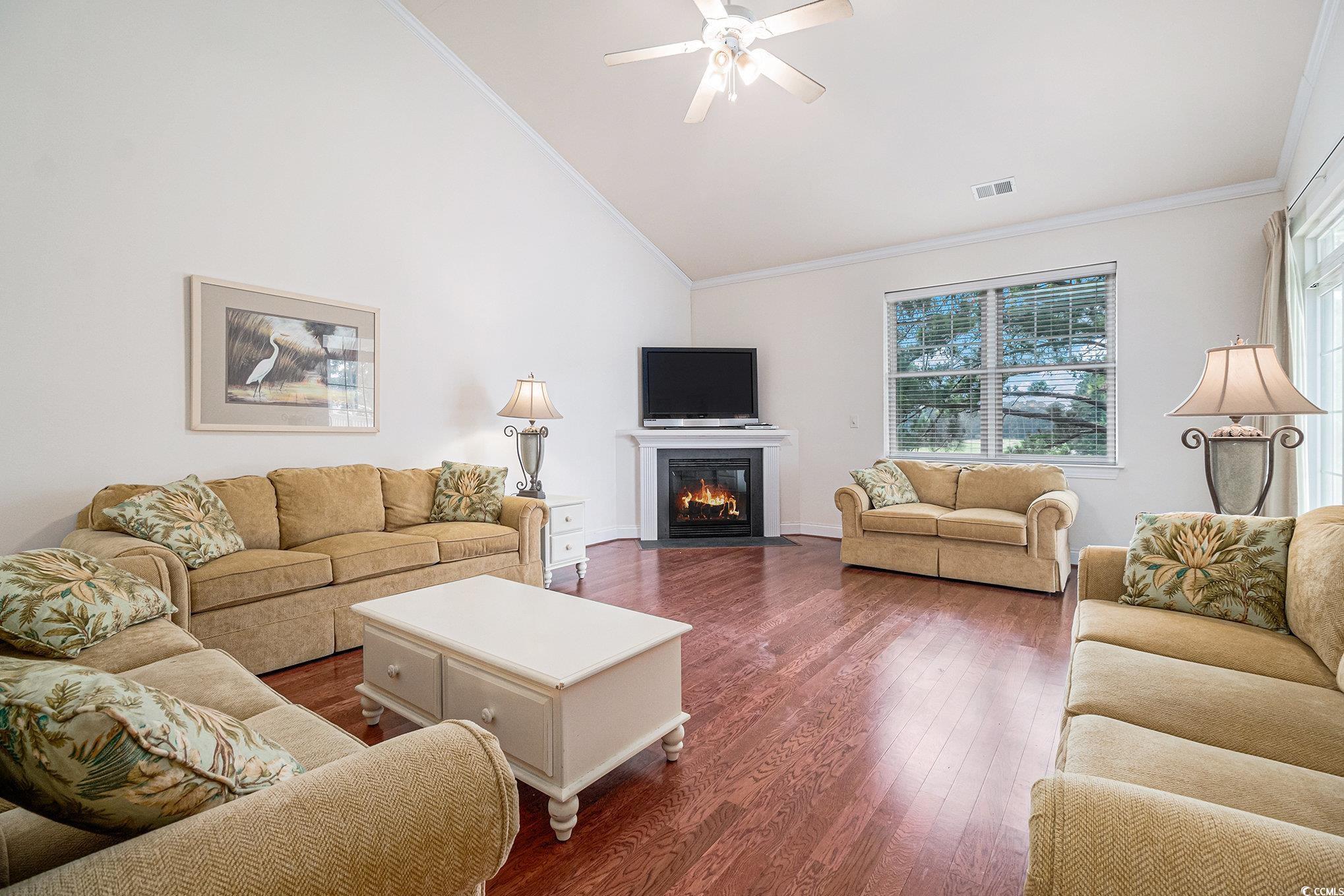 730 Pickering Dr. 303