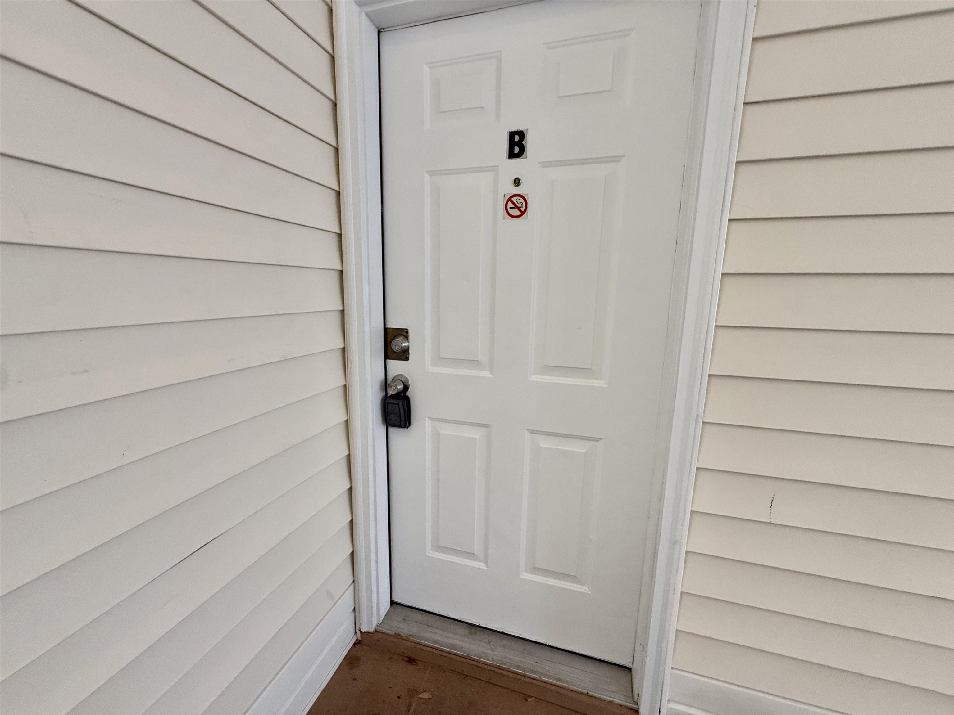 492 River Oaks Dr. 60-B