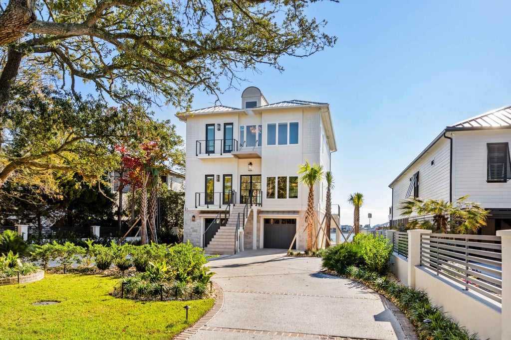 Photo of 3109 First Ave. S Ave, Murrells Inlet, SC 29576 (MLS # 2619248)